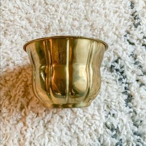 ✨SOLD✨Vintage Solid Brass Planter